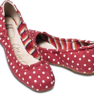 EUC Tom's Ballet Flats, 9.5